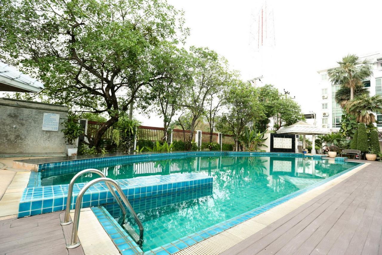Bellevue Boutique Bangkok Apartman Kültér fotó
